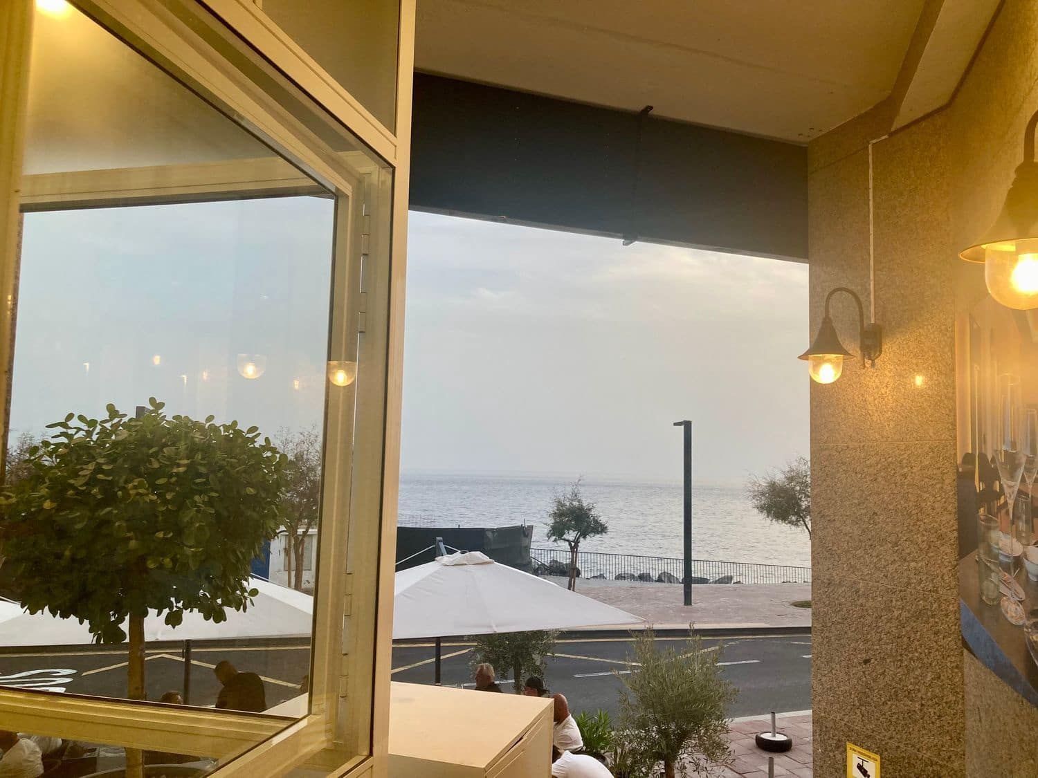 Restaurant/Bar til leje i Playa San Juan - € 1.200 (Ref: 9251744)