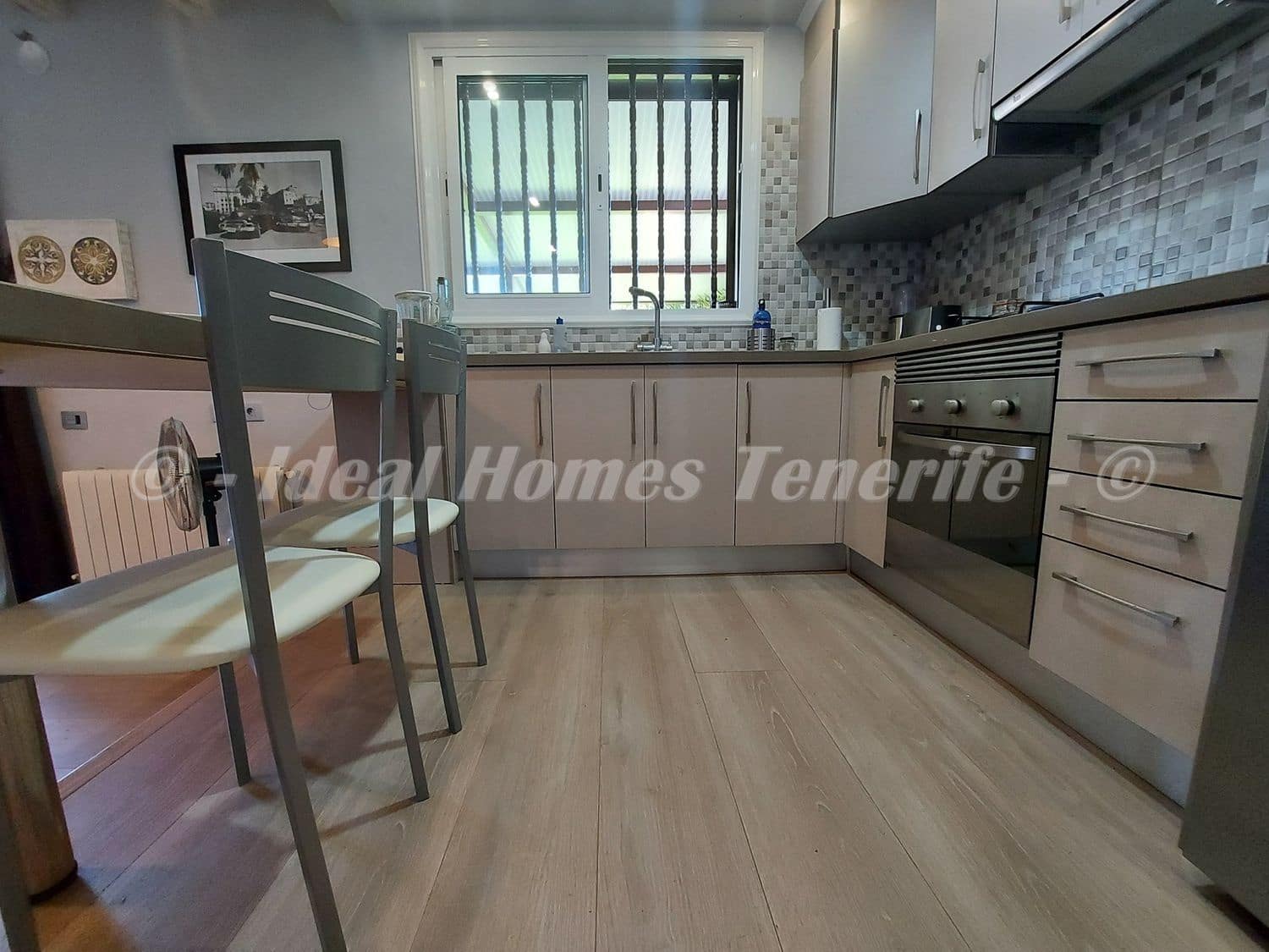 2 soveværelse Finca/Landehus til salg i El Tanque med garage - € 350.000 (Ref: 9251745)