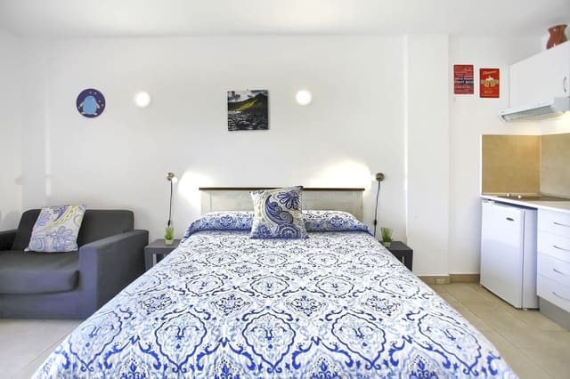 Lejlighed til salg i Playa de las Americas, Arona med garage - € 275.000 (Ref: 9322469)