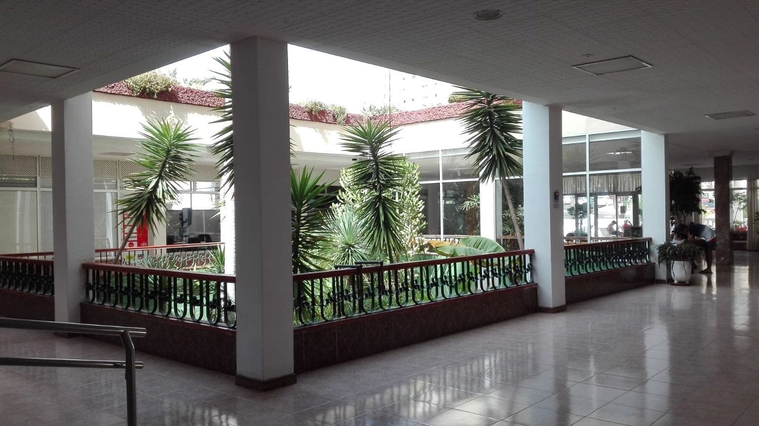 Lejlighed til salg i Playa de las Americas med garage - € 275.000 (Ref: 9322469)