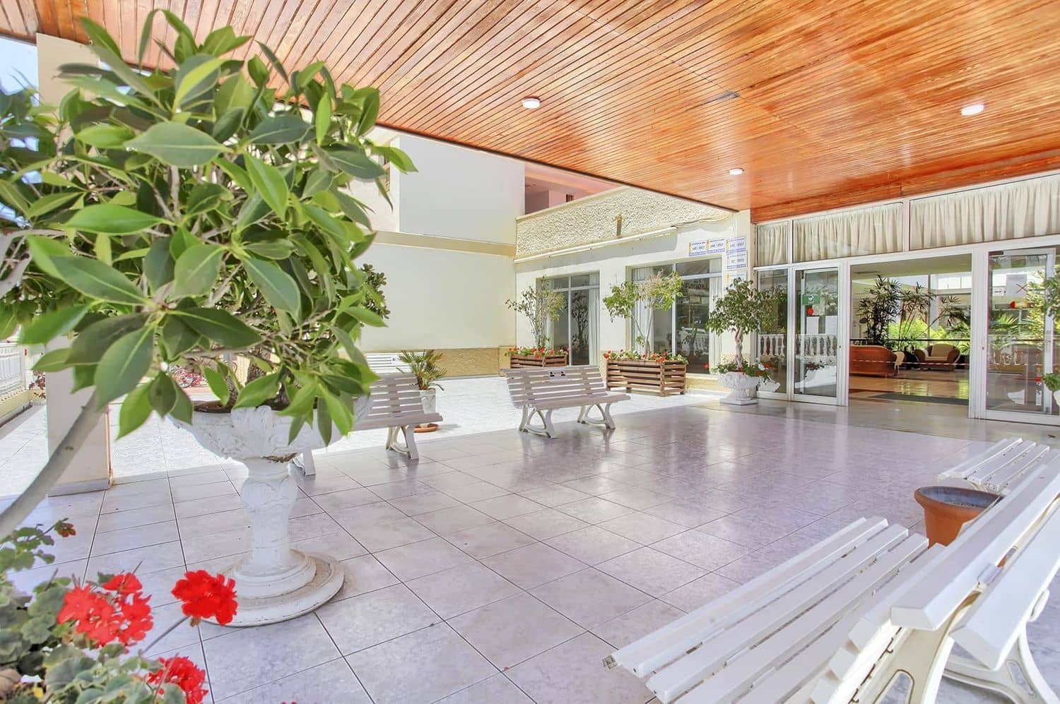 Lejlighed til salg i Playa de las Americas med garage - € 275.000 (Ref: 9322469)