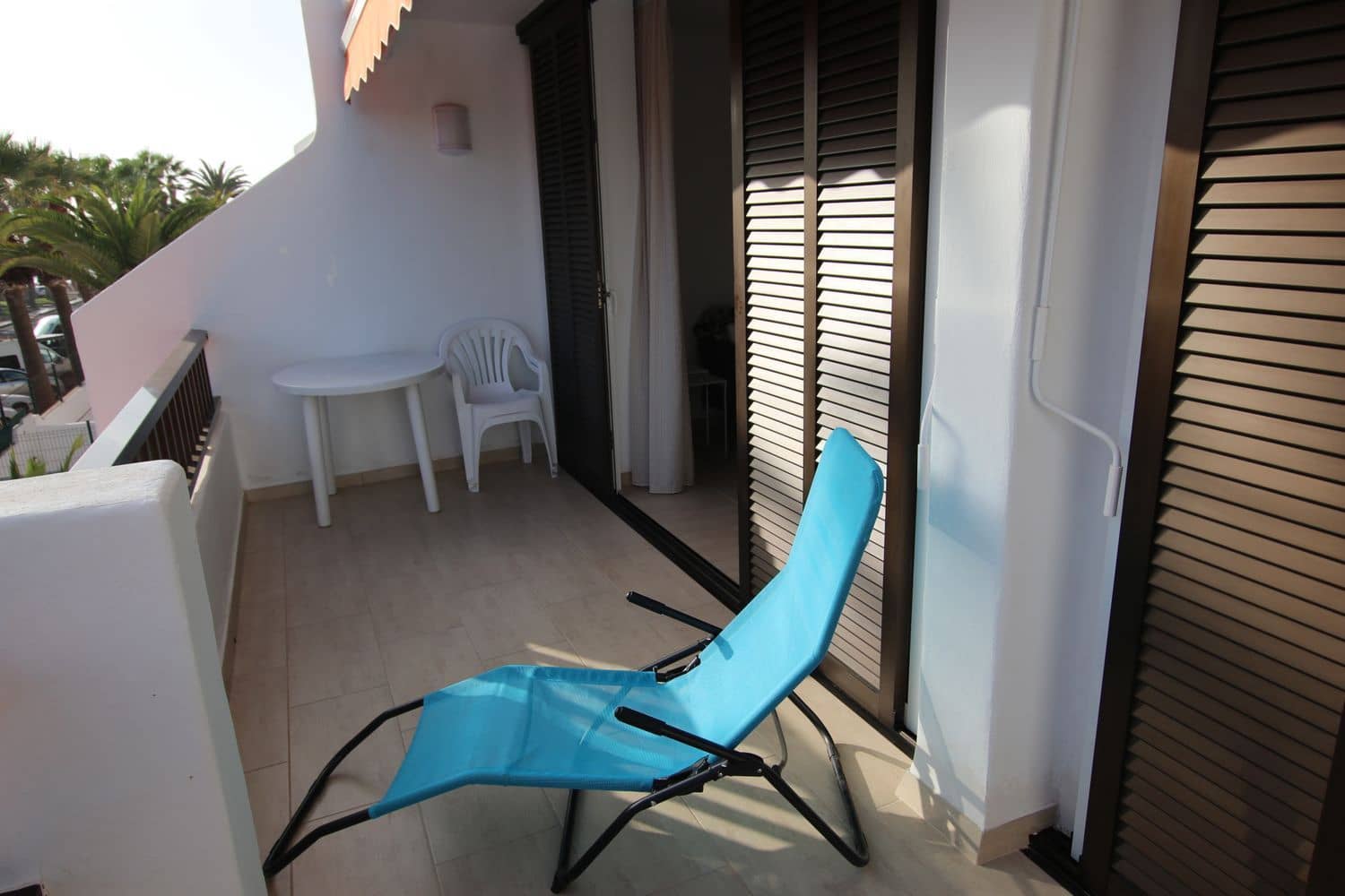 2 bedroom Apartment for rent in Playa de las Americas with pool garage - € 2,700 (Ref: 9371248)