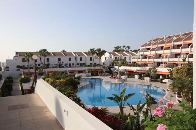 2 bedroom Apartment for rent in Playa de las Americas, Arona with pool garage - € 2,700 (Ref: 9371248)