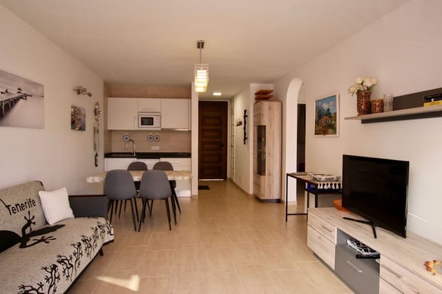 2 bedroom Apartment for rent in Playa de las Americas, Arona with pool garage - € 2,700 (Ref: 9371248)