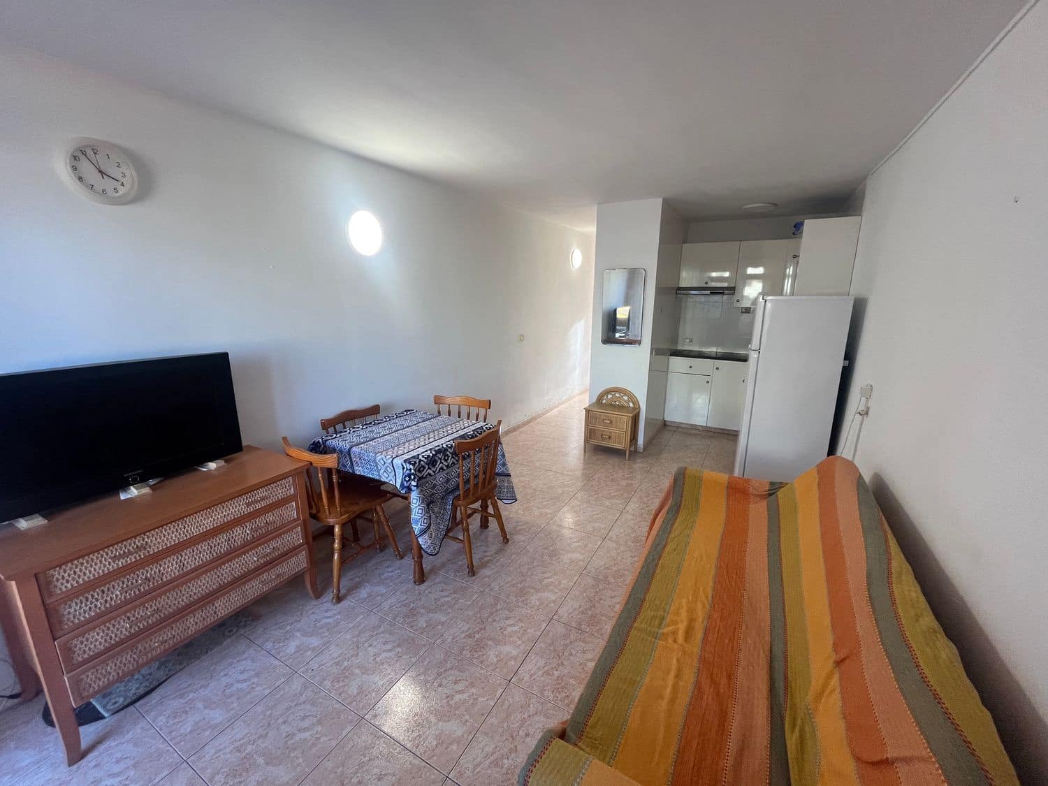 Lejlighed til salg i Puerto Santiago med swimmingpool garage - € 179.000 (Ref: 9371249)