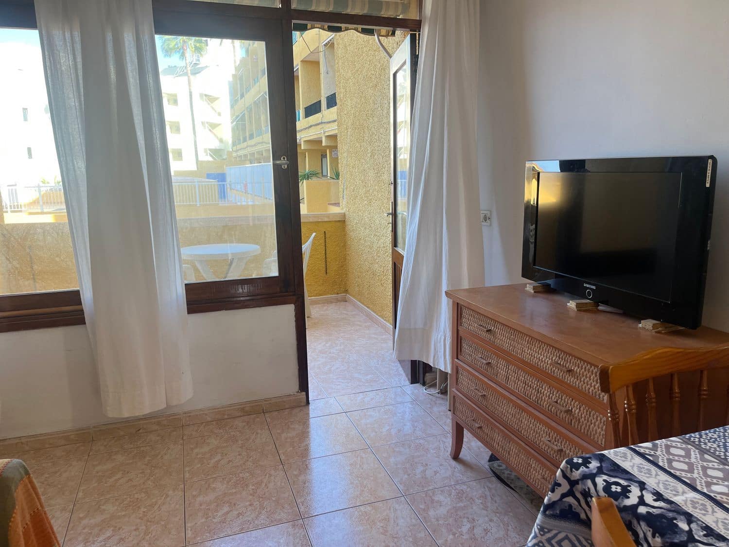 Lejlighed til salg i Puerto Santiago med swimmingpool garage - € 179.000 (Ref: 9371249)