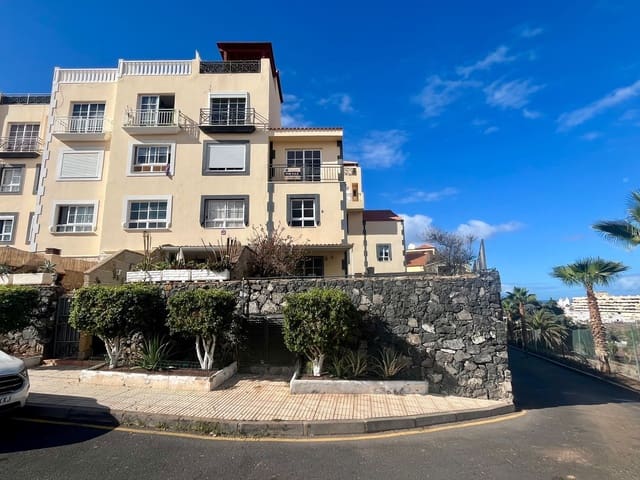 3 soveværelse Byhus til salg i Callao Salvaje, Adeje med swimmingpool garage - € 390.000 (Ref: 9378749)