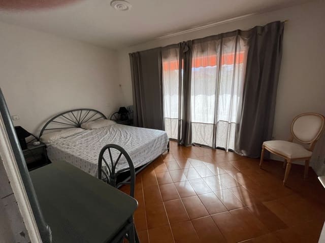 1 bedroom Apartment for rent in Puerto Santiago, Santiago del Teide with garage - € 1,300 (Ref: 9393691)