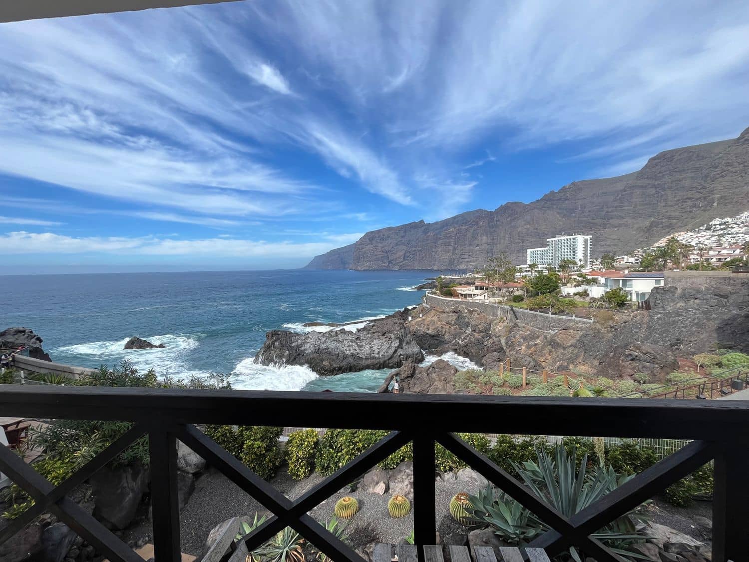 1 soveværelse Lejlighed til leje i Puerto Santiago med garage - € 1.300 (Ref: 9393691)