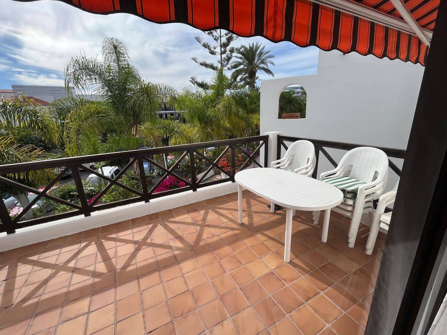 1 soveværelse Lejlighed til leje i Puerto Santiago med garage - € 1.300 (Ref: 9393691)