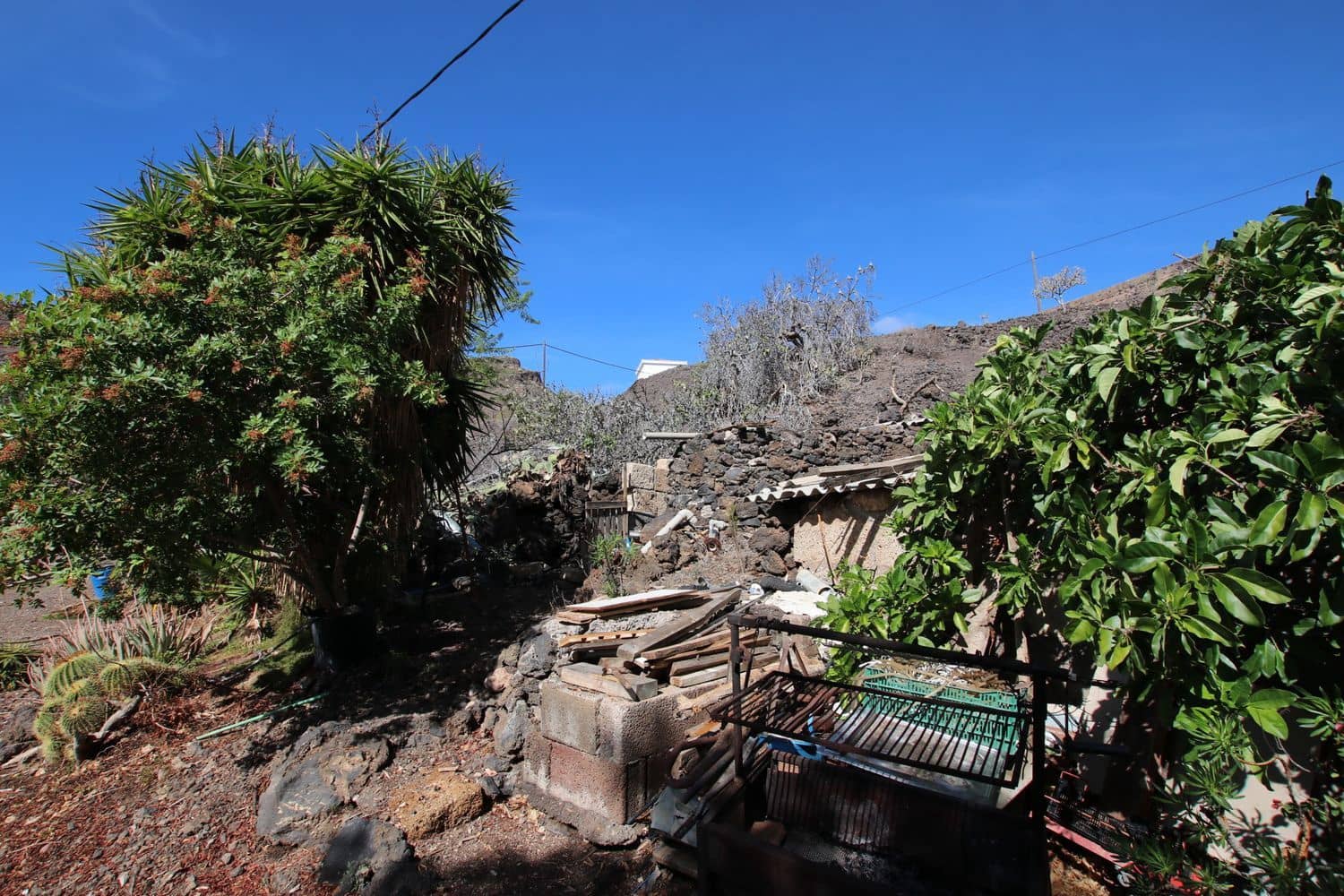 3 bedroom Finca/Country House for sale in Santiago del Teide with garage - € 840,000 (Ref: 9409075)