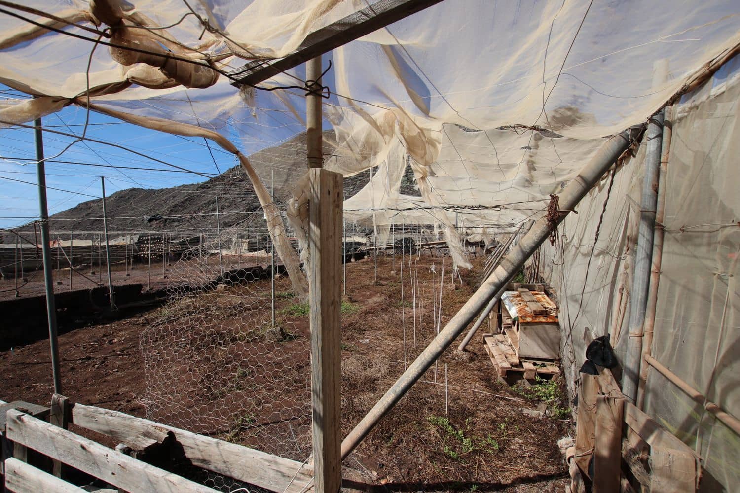 3 bedroom Finca/Country House for sale in Santiago del Teide with garage - € 840,000 (Ref: 9409075)