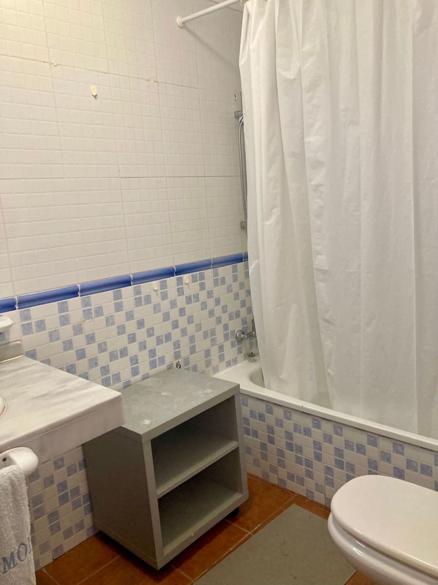 2 Zimmer Apartment zu vermieten in Callao Salvaje mit Pool Garage - 1.200 € (Ref: 9424286)