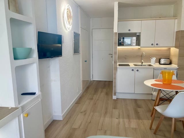 Appartamento in vendita in San Eugenio Bajo, Adeje con piscina garage - 220.000 € (Rif: 9441678)