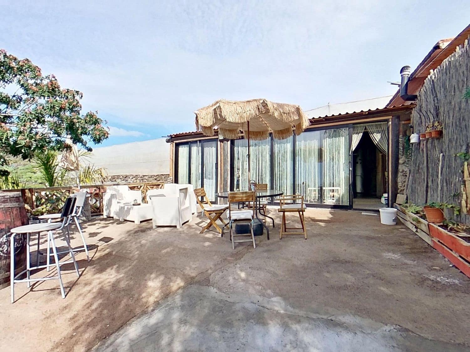 3 quarto Quinta/Casa Rural para venda em Guia de Isora com piscina garagem - 525 000 € (Ref: 9445655)