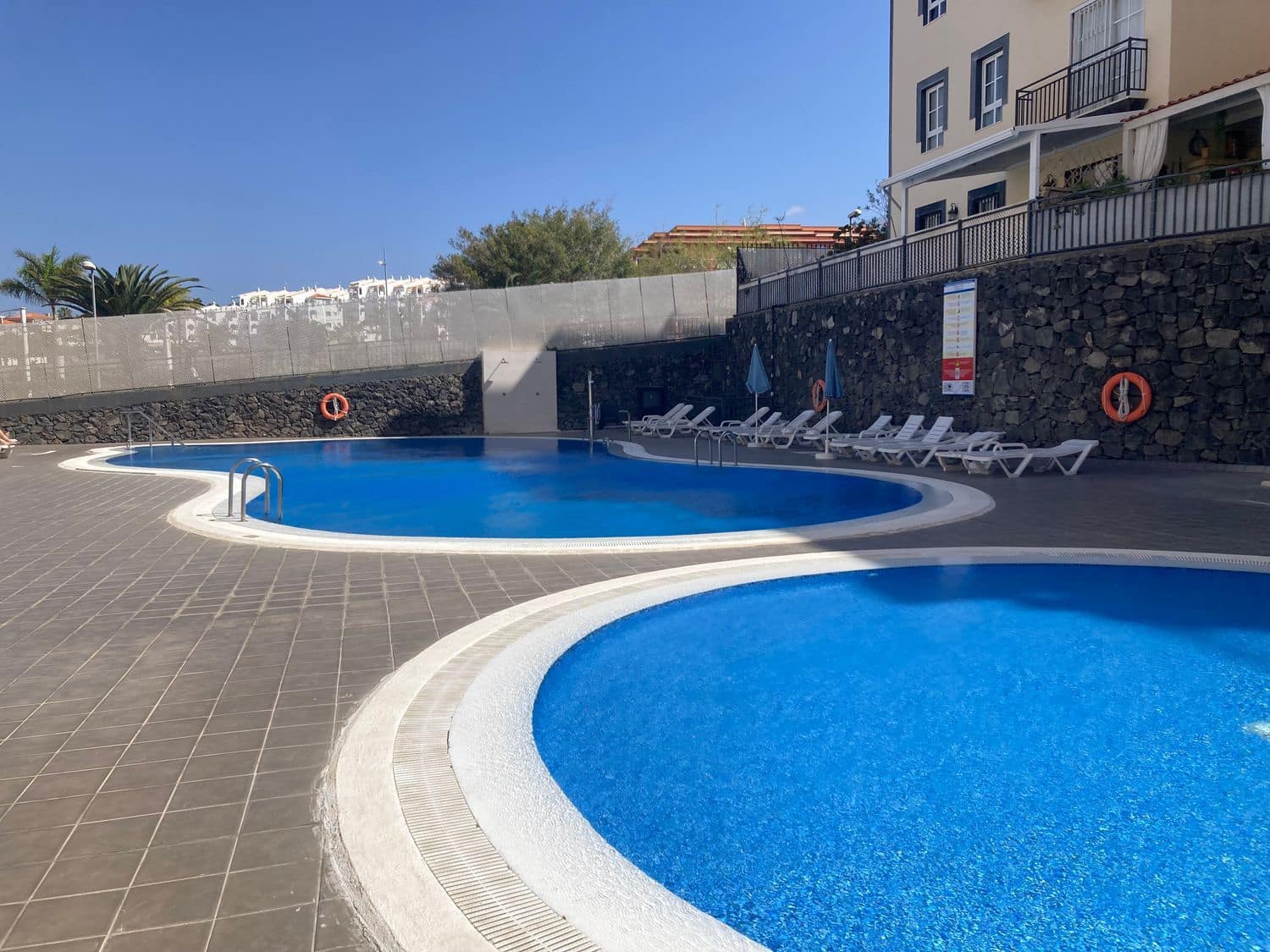 Apartamento de 2 habitaciones en Callao Salvaje en venta con piscina garaje - 359.000 € (Ref: 9498086)