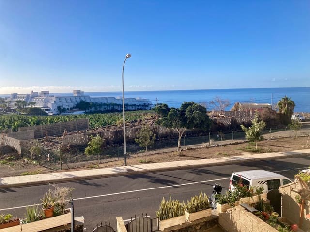 Apartamento de 2 habitaciones en Callao Salvaje, Adeje en venta con piscina garaje - 359.000 € (Ref: 9498086)