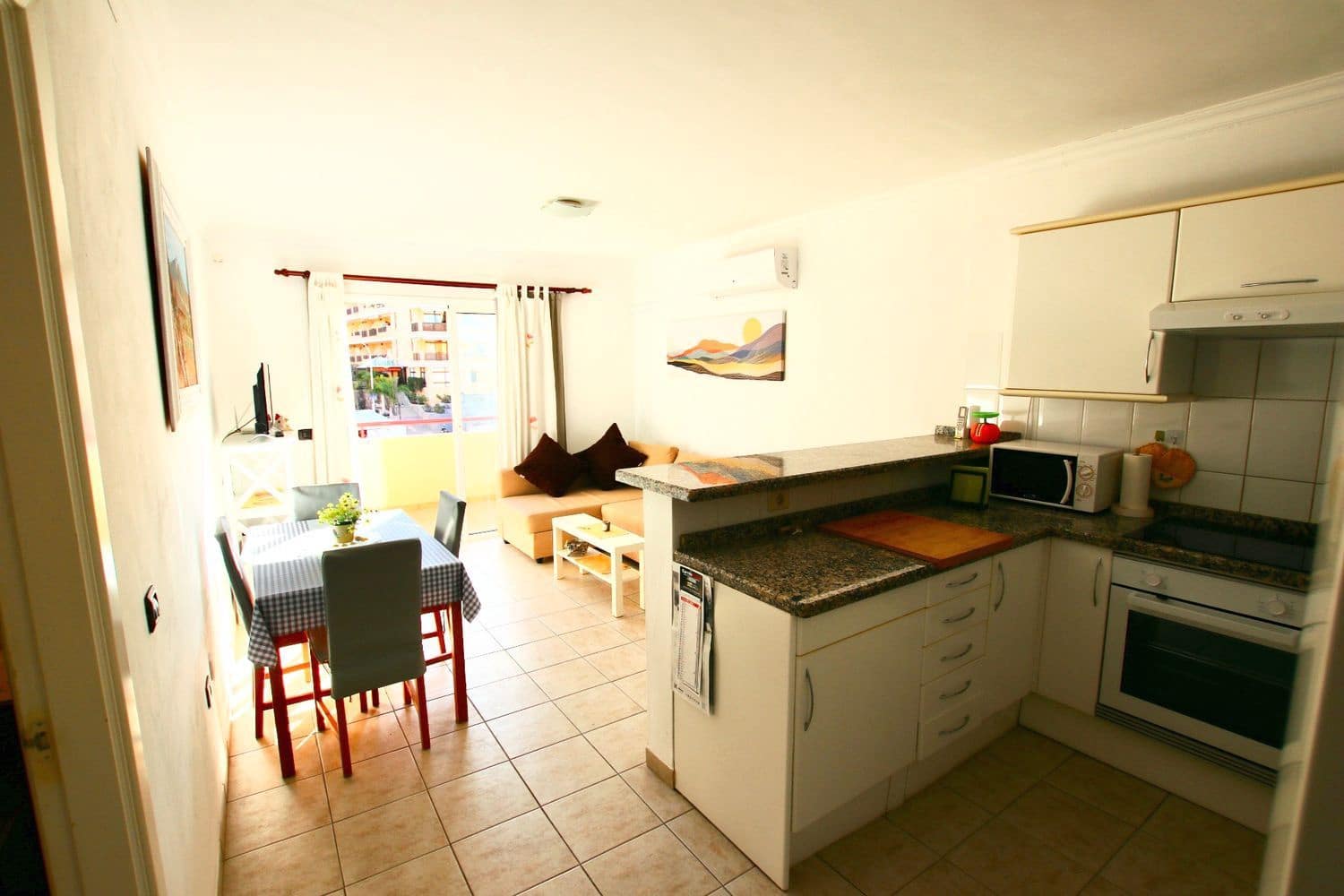 1 sypialnia Apartament na sprzedaż w Puerto Santiago z basenem garażem - 229 000 € (Ref: 9508398)