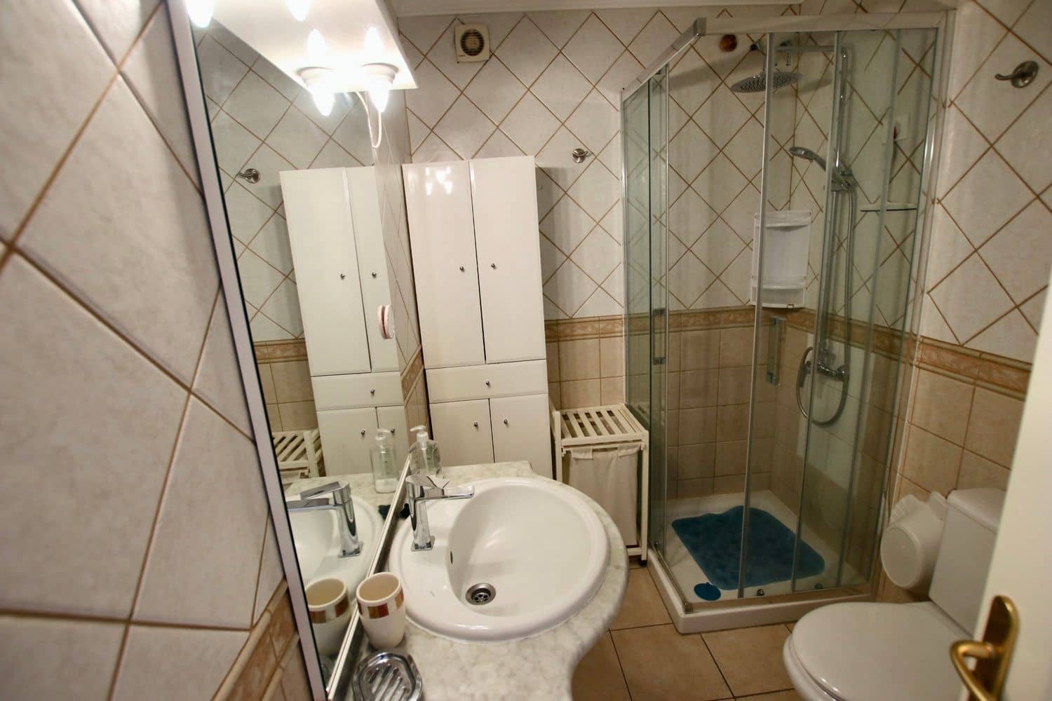 1 sypialnia Apartament na sprzedaż w Puerto Santiago z basenem garażem - 229 000 € (Ref: 9508398)