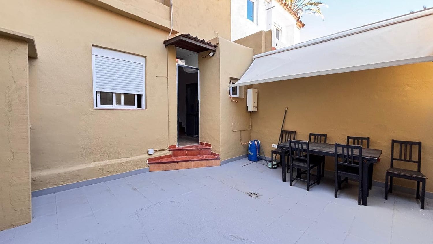 2 soveværelse Byhus til salg i Santa Cruz de Tenerife med garage - € 180.000 (Ref: 9525923)