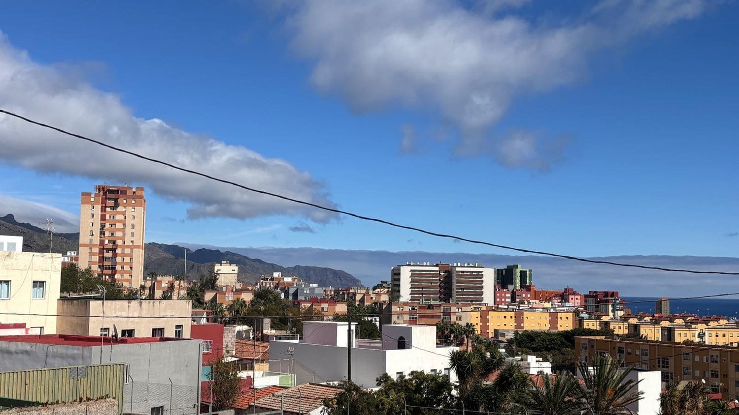 2 soveværelse Byhus til salg i Santa Cruz de Tenerife med garage - € 180.000 (Ref: 9525923)