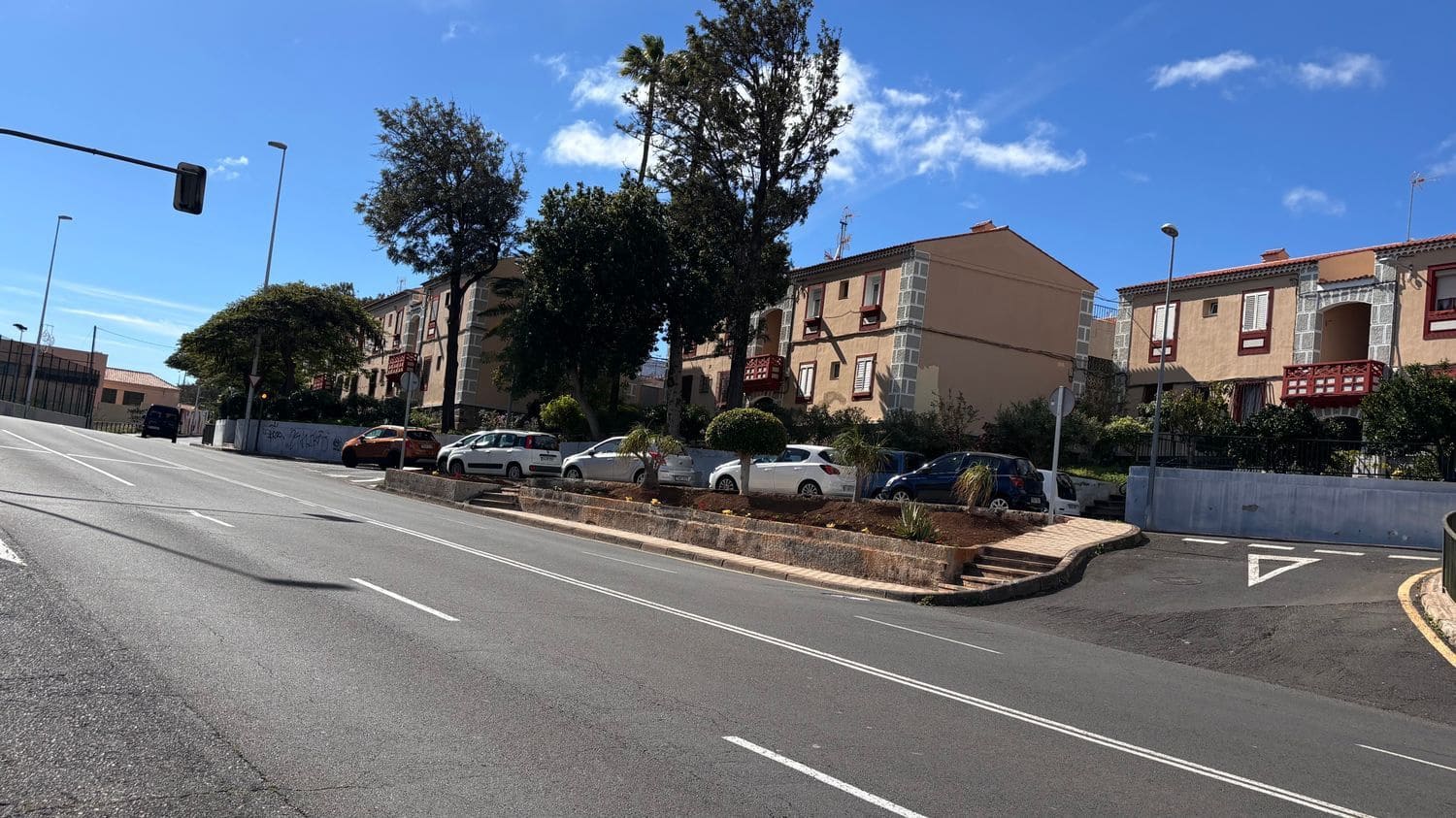 2 soveværelse Byhus til salg i Santa Cruz de Tenerife med garage - € 180.000 (Ref: 9525923)