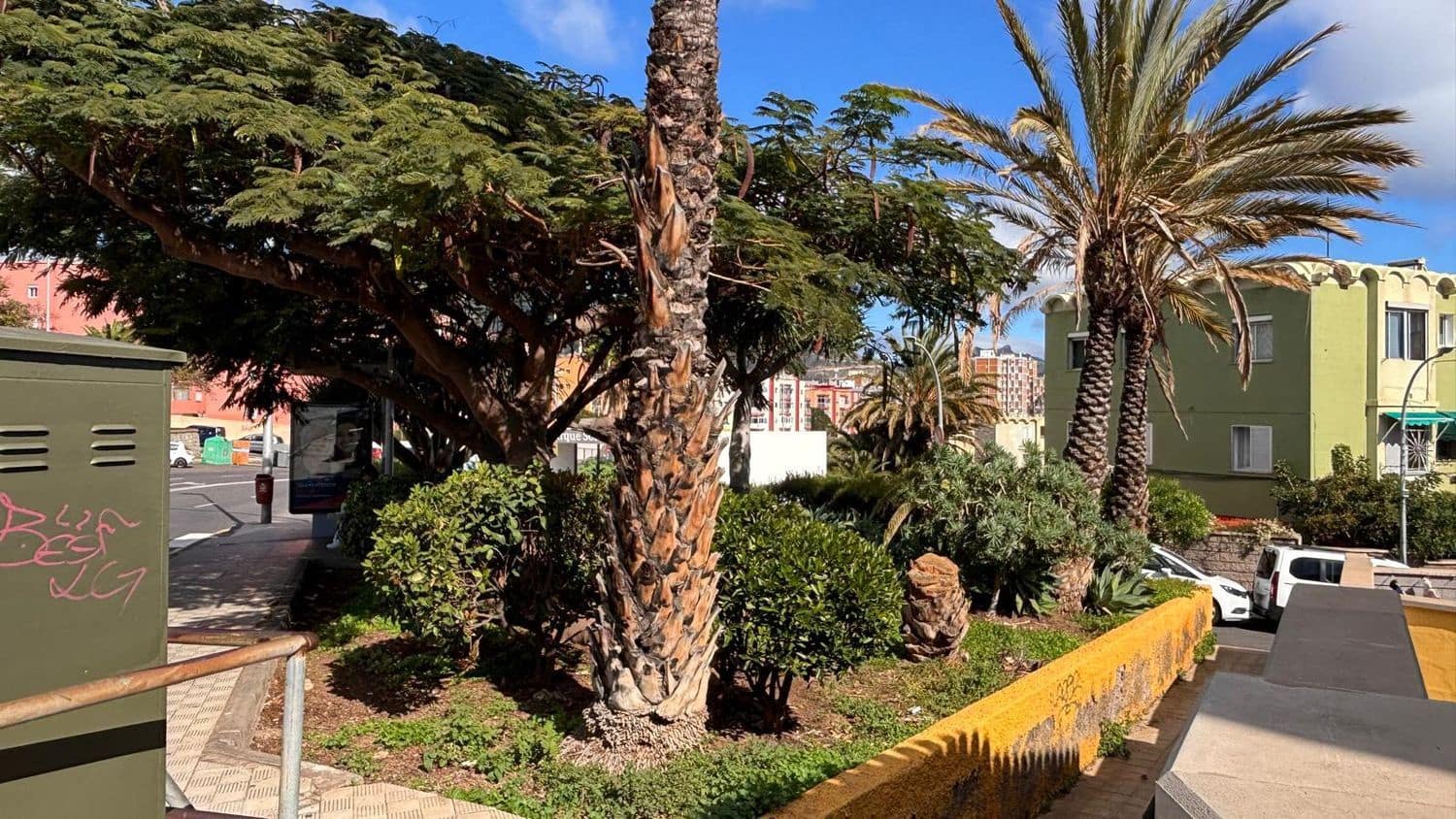 2 soveværelse Byhus til salg i Santa Cruz de Tenerife med garage - € 180.000 (Ref: 9525923)