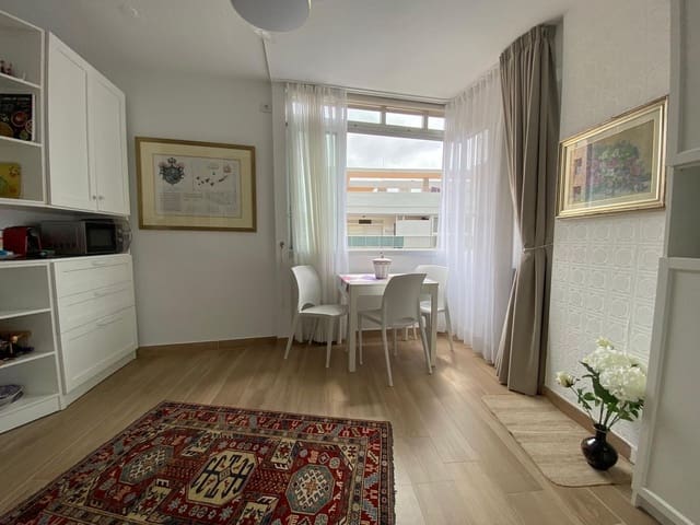 Apartamento de 1 habitación en Puerto de la Cruz en venta con garaje - 390.000 € (Ref: 9685923)