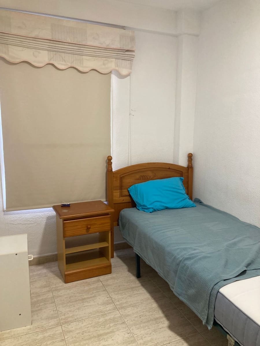 3 bedroom Apartment for rent in Callao Salvaje with pool garage - € 1,350 (Ref: 9728576)