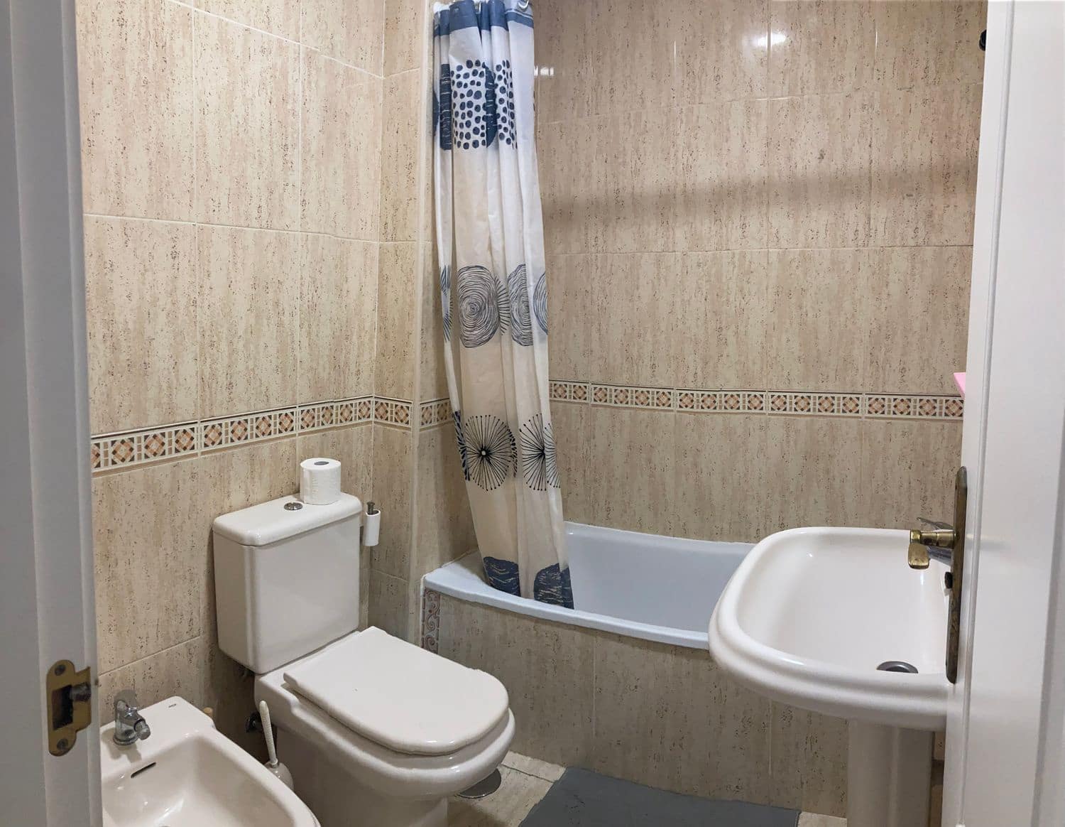 3 bedroom Apartment for rent in Callao Salvaje with pool garage - € 1,350 (Ref: 9728576)