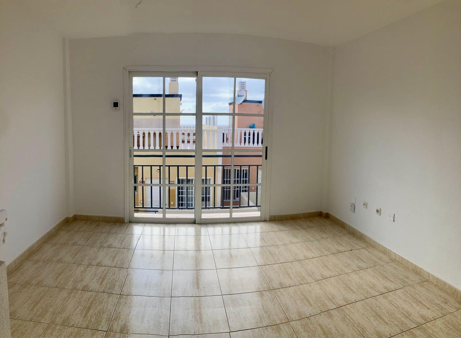 2 makuuhuone Huoneisto myytävänä paikassa Callao Salvaje mukana uima-altaan 
autotalli - 388 500 € (Ref: 9735030)