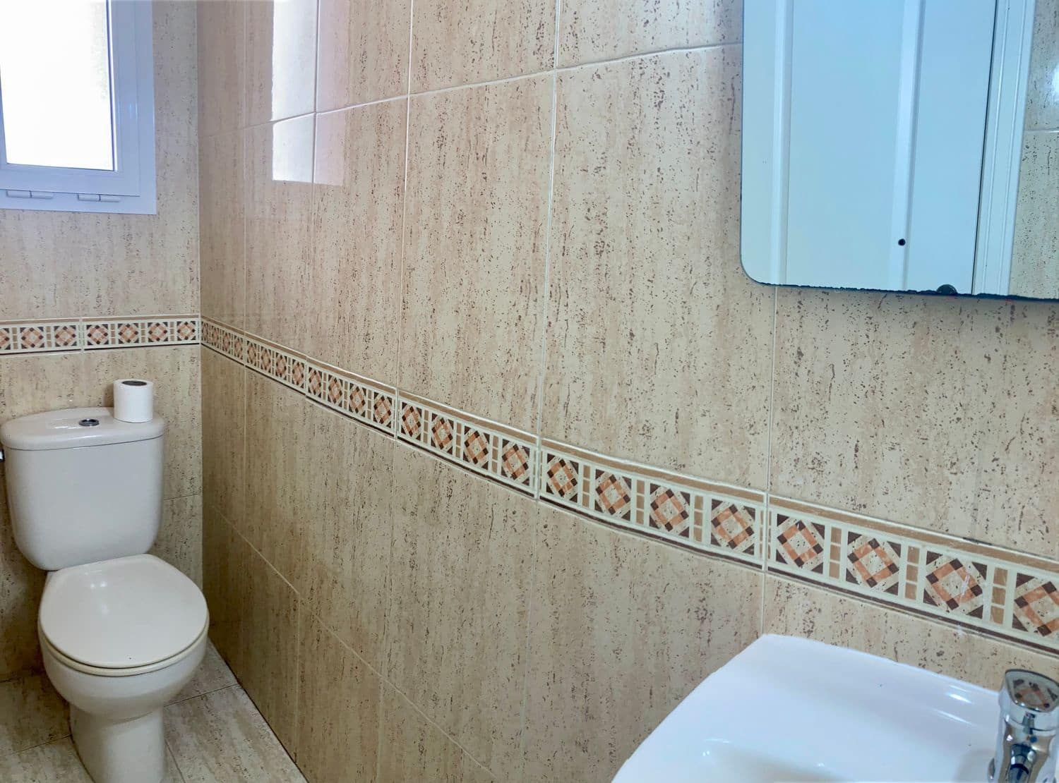 2 makuuhuone Huoneisto myytävänä paikassa Callao Salvaje mukana uima-altaan 
autotalli - 388 500 € (Ref: 9735030)