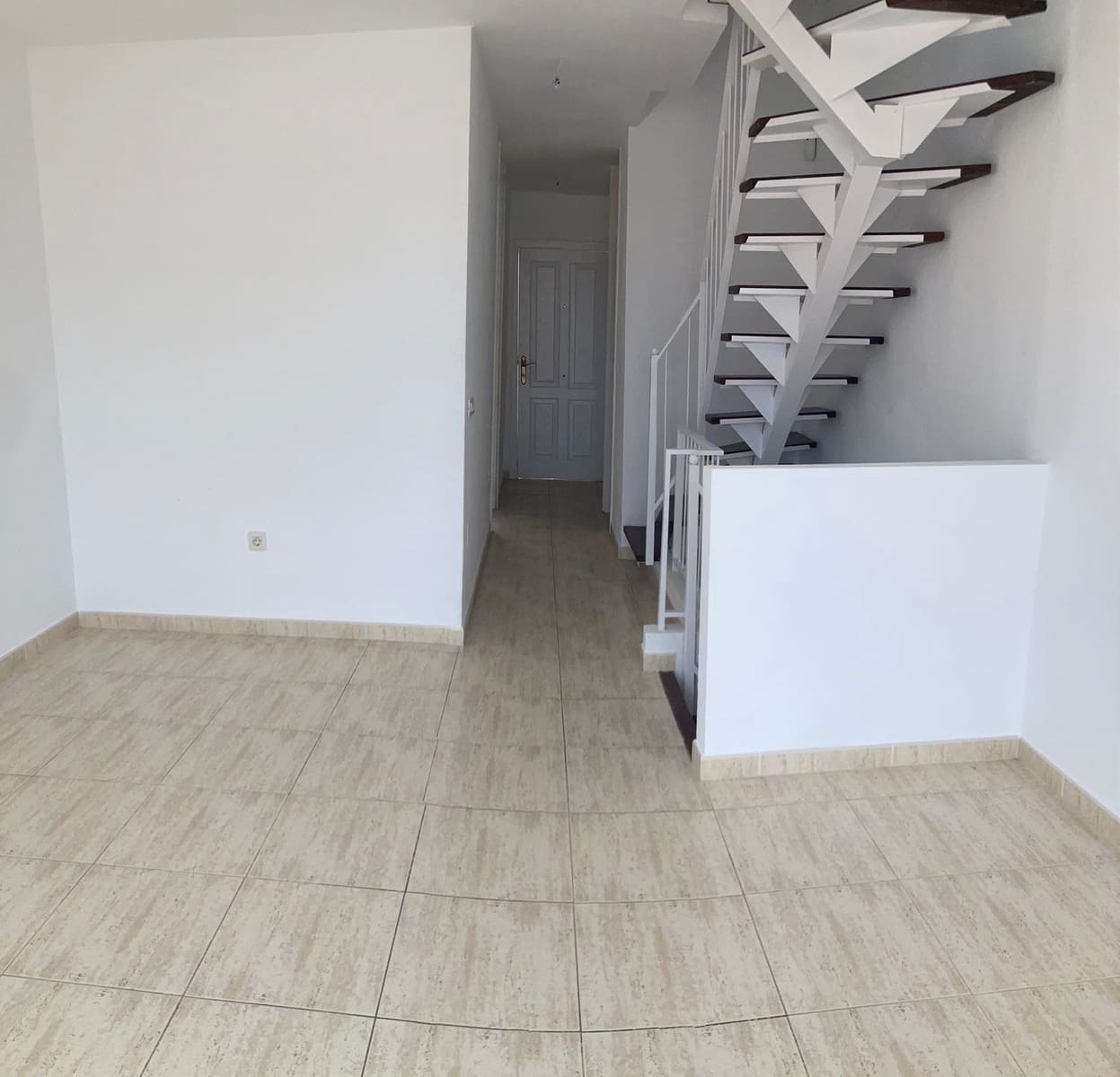 2 soverom Leilighet til salgs i Callao Salvaje med svømmebasseng garasje - € 370 000 (Ref: 9735030)
