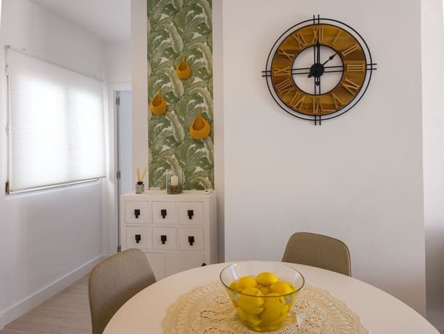 Apartamento de 2 habitaciones en Puerto Santiago, Santiago del Teide en venta con garaje - 295.000 € (Ref: 9737995)