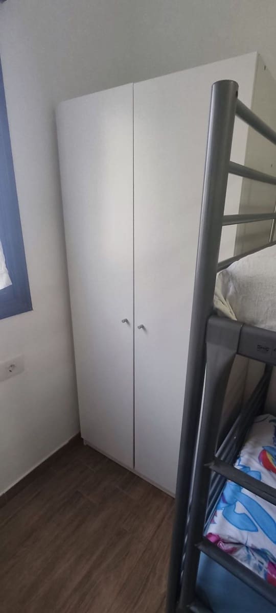Appartement de 3 chambres à louer à Puerto Santiago avec garage - 1 250 € (Ref: 9788087)