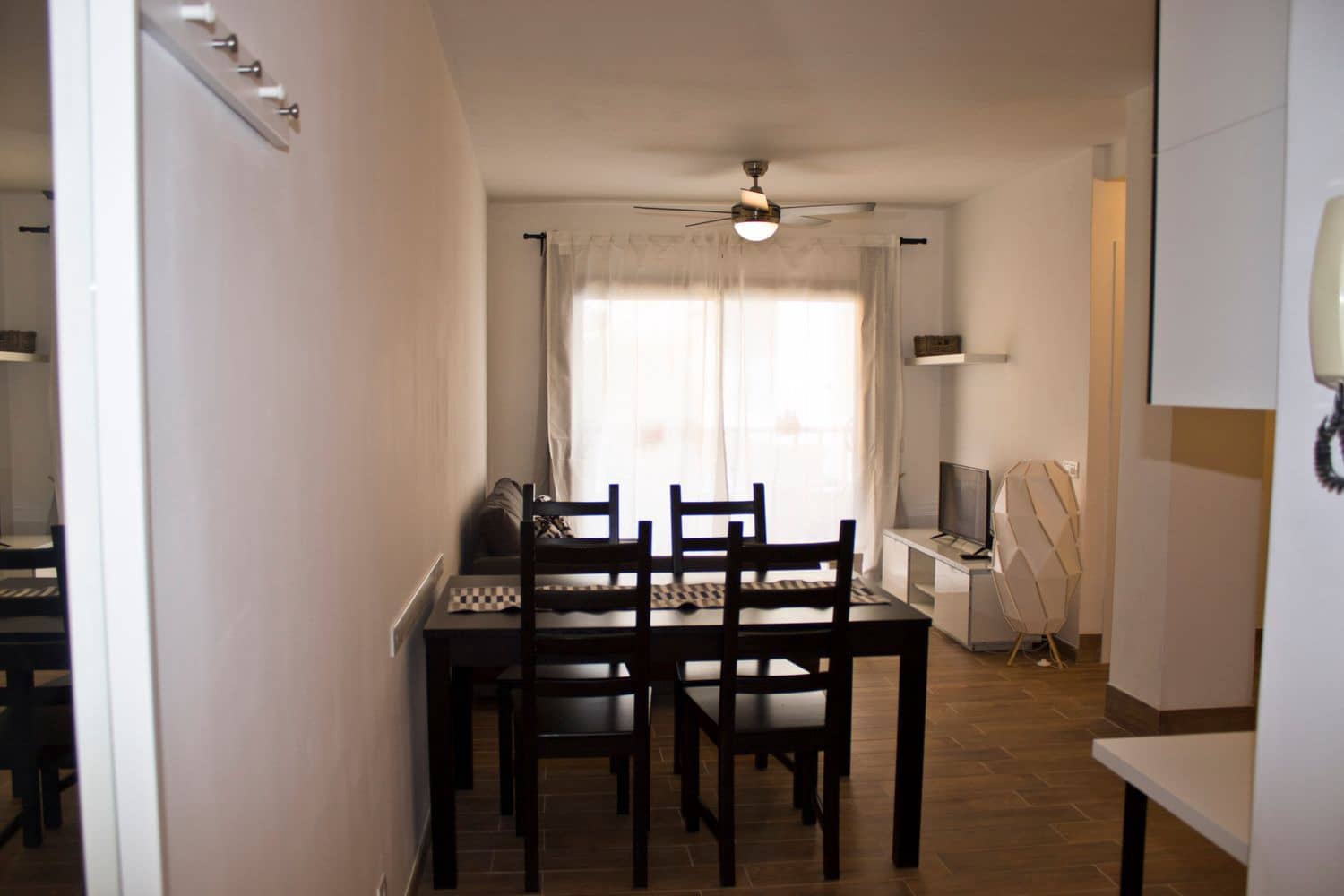 Appartement de 3 chambres à louer à Puerto Santiago avec garage - 1 250 € (Ref: 9788087)