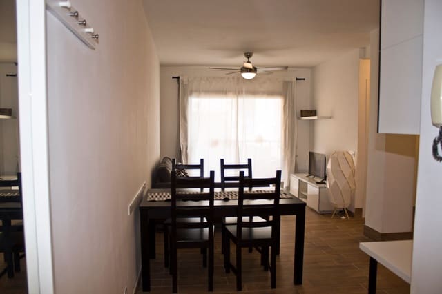 Appartement de 3 chambres à louer à Puerto Santiago, Santiago del Teide avec garage - 1 250 € (Ref: 9788087)