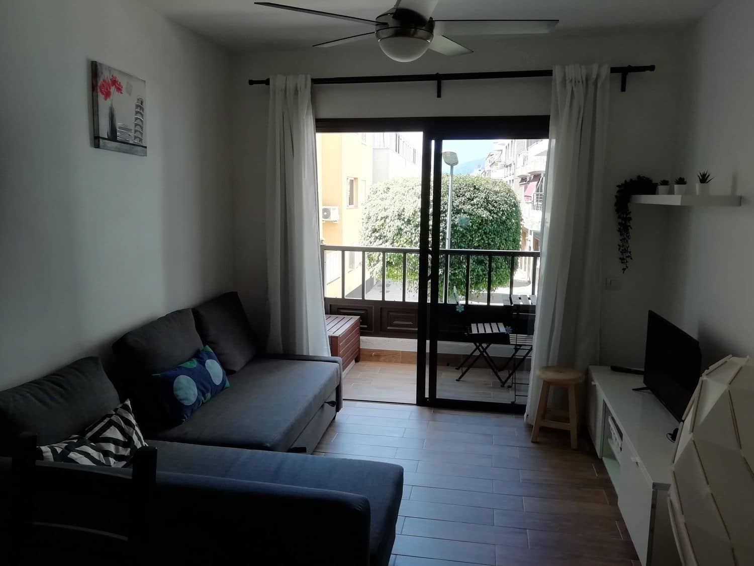 Appartement de 3 chambres à louer à Puerto Santiago avec garage - 1 250 € (Ref: 9788087)