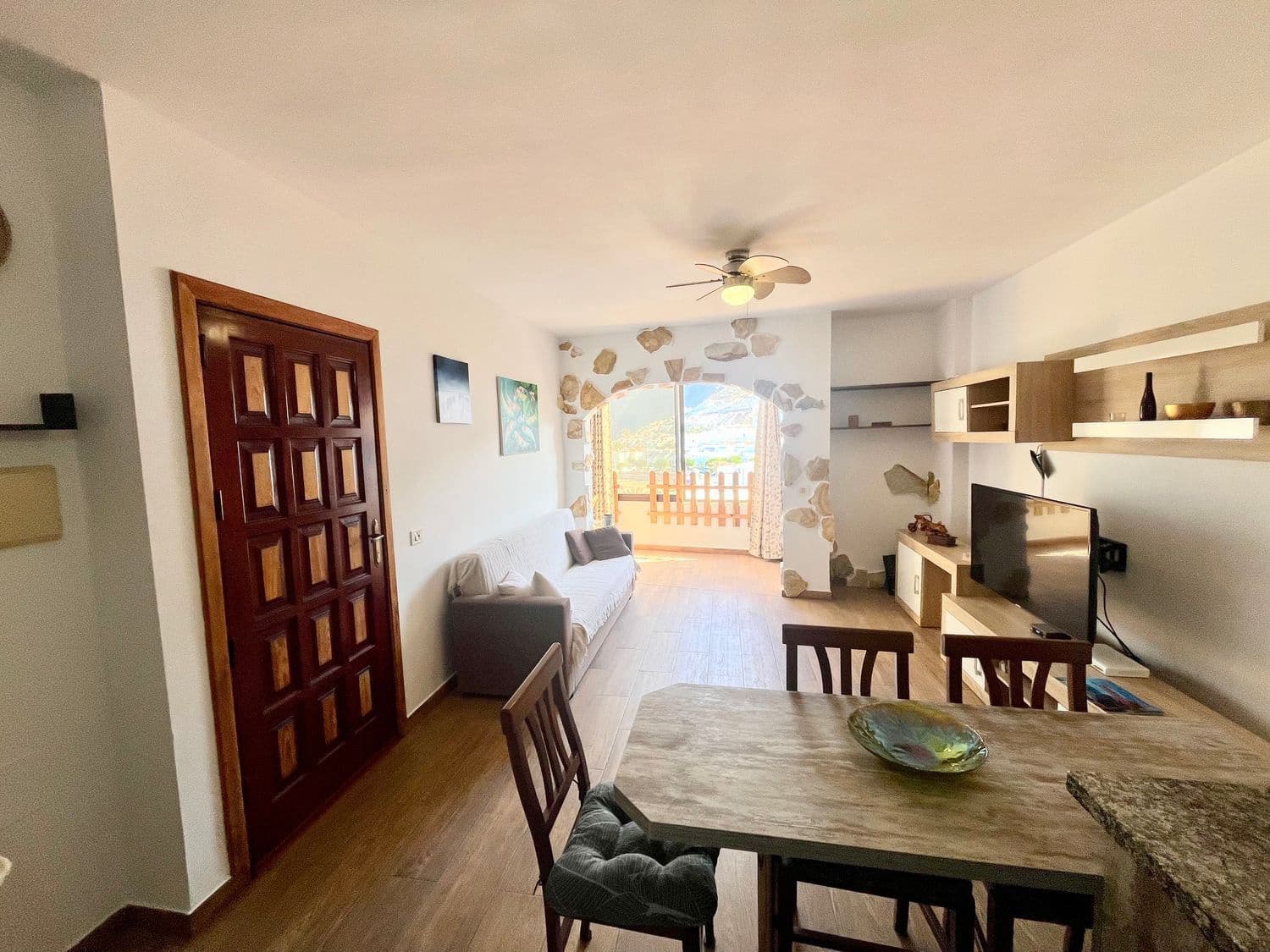 2 bedroom Apartment for sale in Puerto Santiago with garage - € 269,000 (Ref: 9807533)