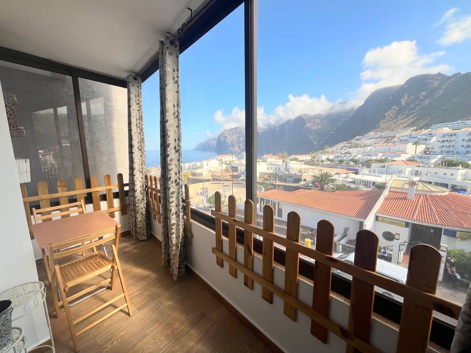 2 bedroom Apartment for sale in Puerto Santiago with garage - € 269,000 (Ref: 9807533)