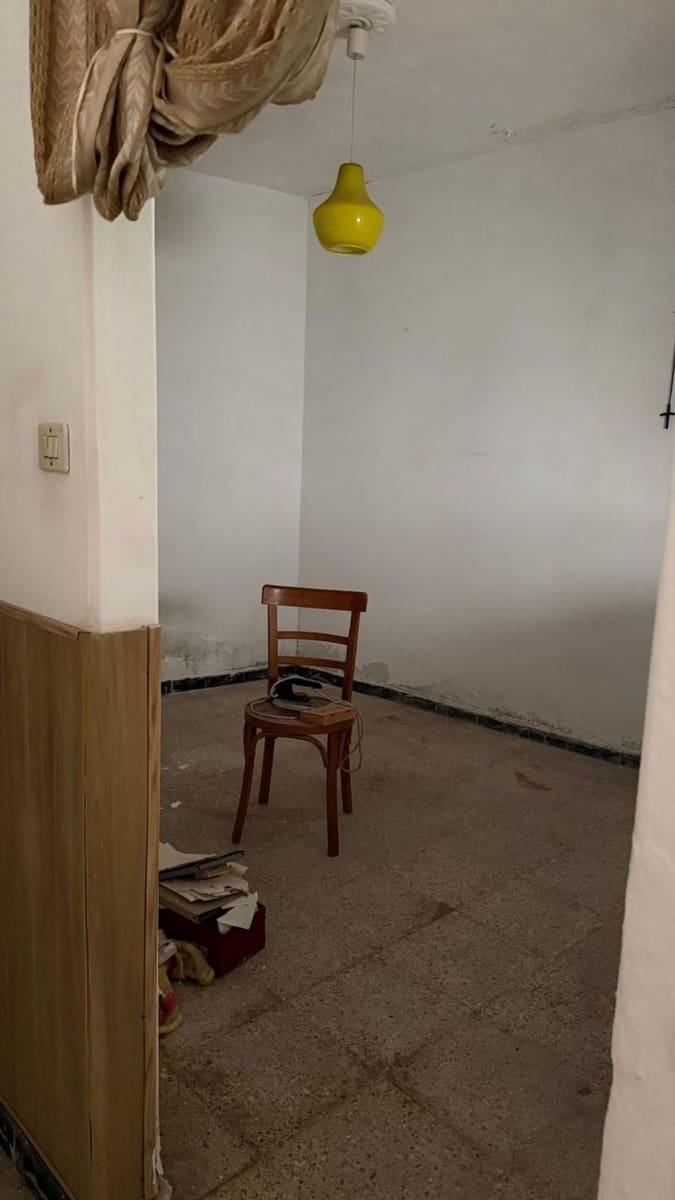 Casa de 4 habitaciones en Los Silos en venta con garaje - 175.000 € (Ref: 9819914)