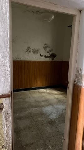4 slaapkamer Huis te koop in Los Silos met garage - € 175.000 (Ref: 9819914)