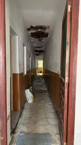4 slaapkamer Huis te koop in Los Silos met garage - € 175.000 (Ref: 9819914)
