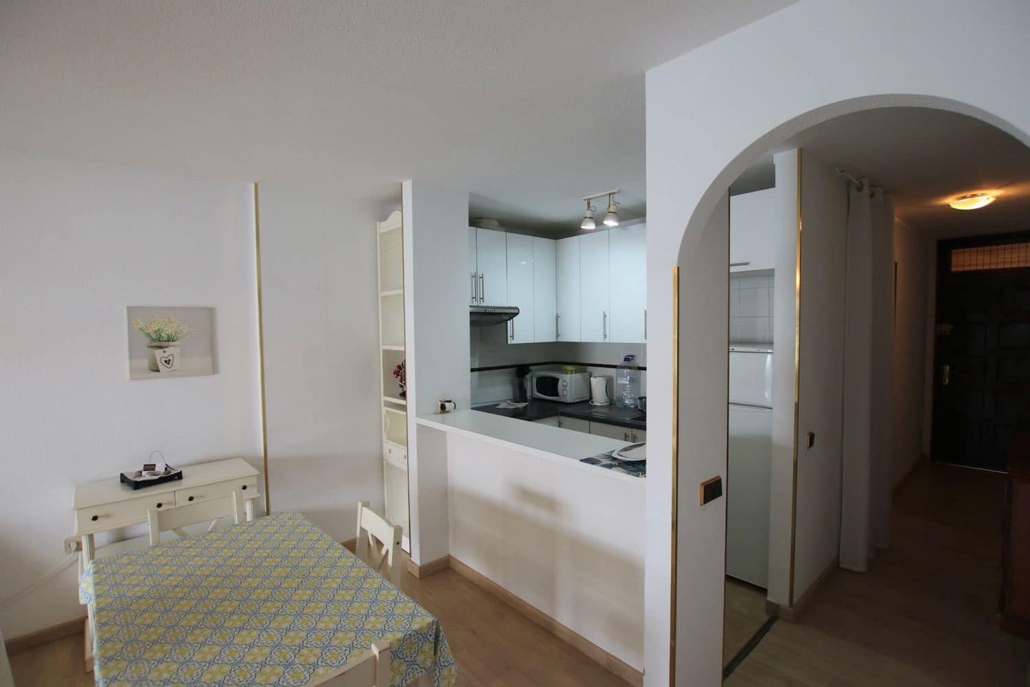 2 soverom Leilighet til salgs i Los Cristianos med garasje - € 430 000 (Ref: 9835205)