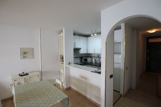 2 soverom Leilighet til salgs i Los Cristianos, Arona med garasje - € 430 000 (Ref: 9835205)