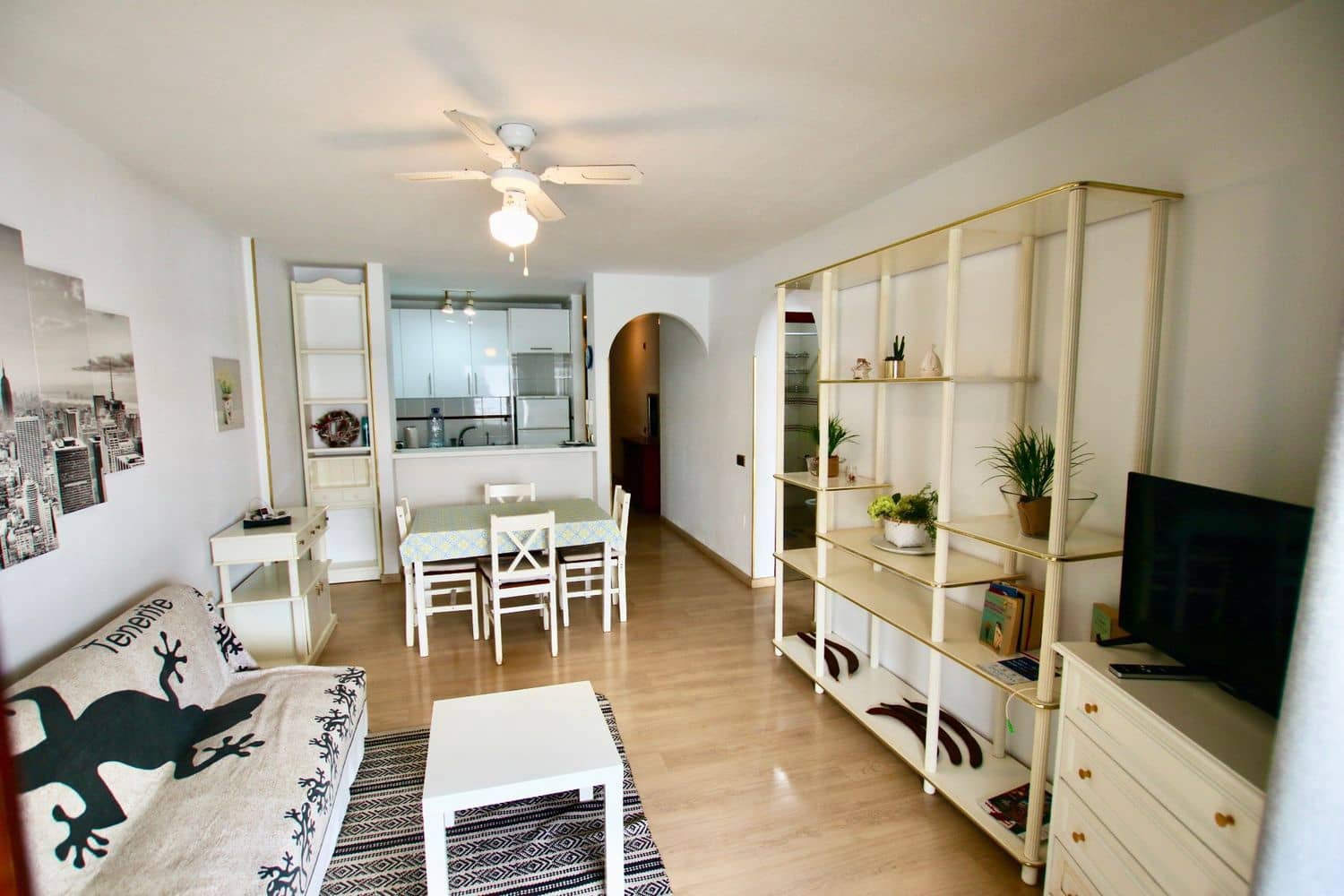 2 soverom Leilighet til salgs i Los Cristianos med garasje - € 430 000 (Ref: 9835205)
