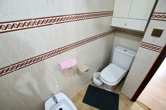 2 soverom Leilighet til salgs i Los Cristianos, Arona med garasje - € 430 000 (Ref: 9835205)