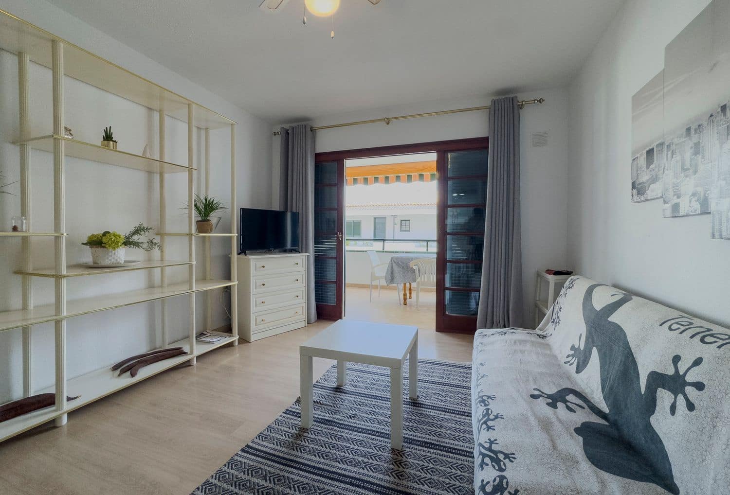 2 soverom Leilighet til salgs i Los Cristianos med garasje - € 430 000 (Ref: 9835205)