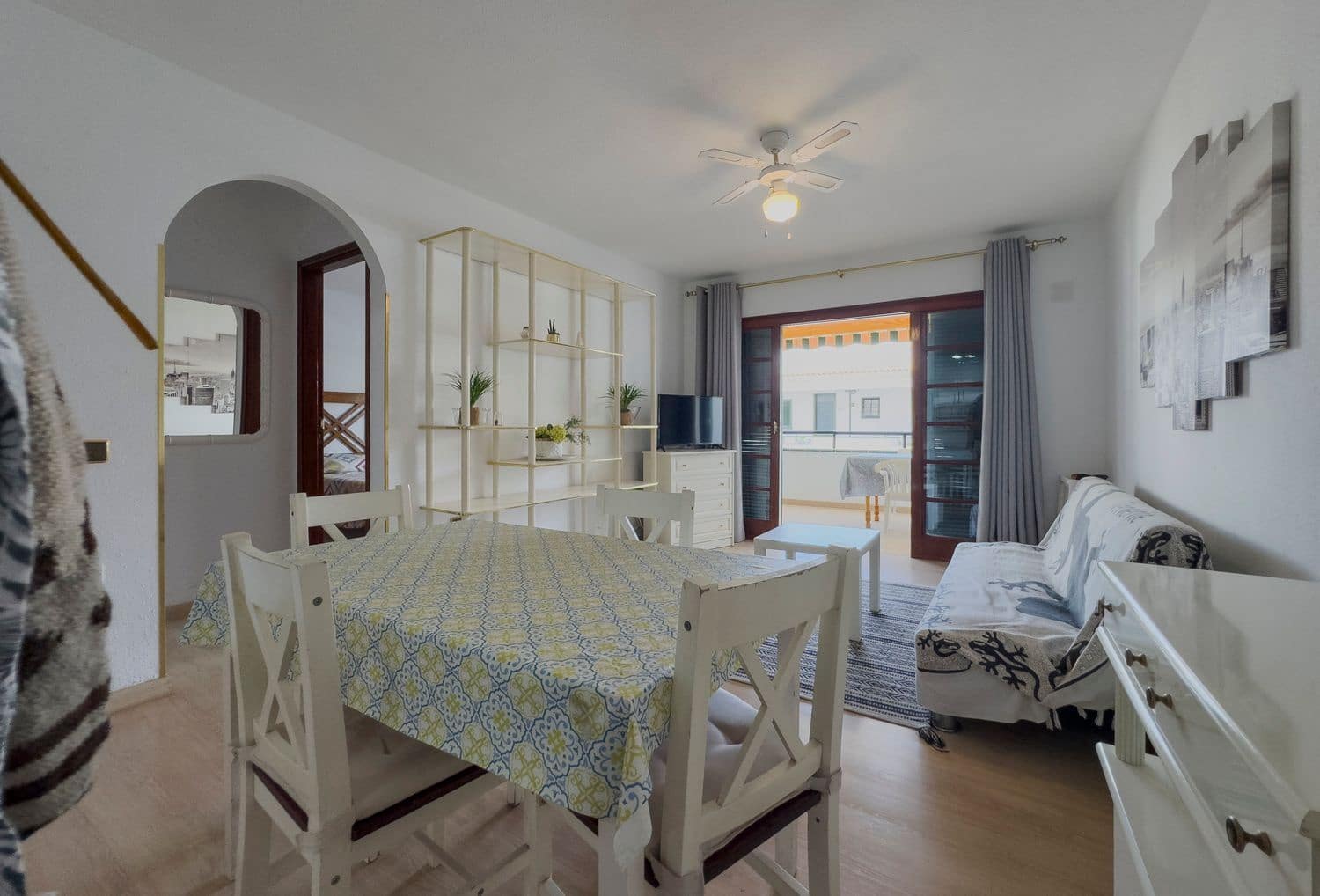 2 soverom Leilighet til salgs i Los Cristianos med garasje - € 430 000 (Ref: 9835205)