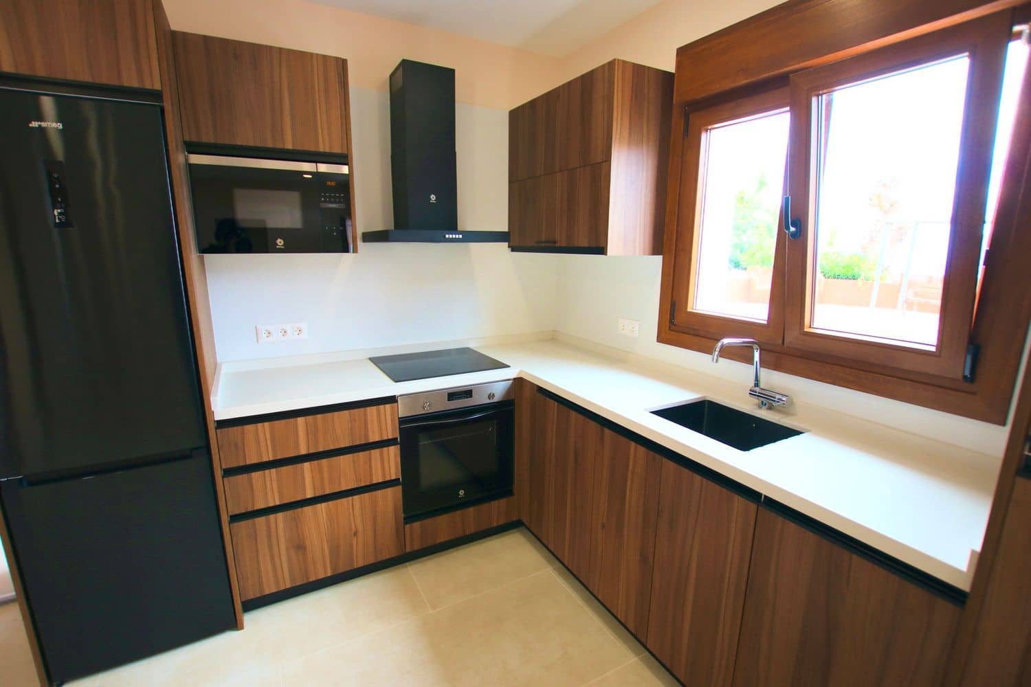 3 bedroom Townhouse for sale in El Tanque with garage - € 462,000 (Ref: 9838755)